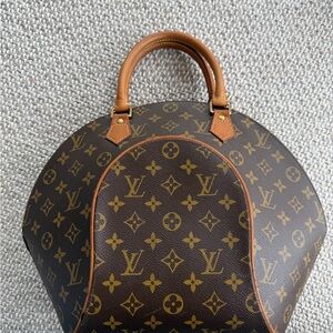 Louis Vuitton Ellipse MM Monogram